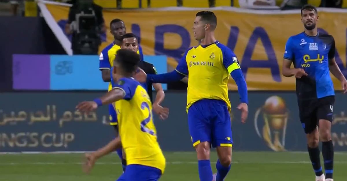 Cristiano Ronaldo gets yellow card for angry outburst at referee ...