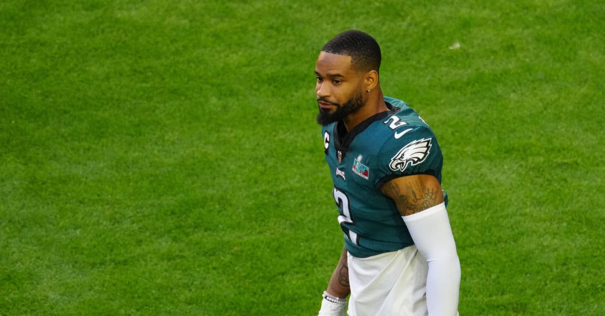 Philadelphia Eagles cornerback Darius Slay (2) in action during the NFL  football game against the Tennessee Titans, Sunday, Dec. 4, 2022, in  Philadelphia. (AP Photo/Chris Szagola Stock Photo - Alamy