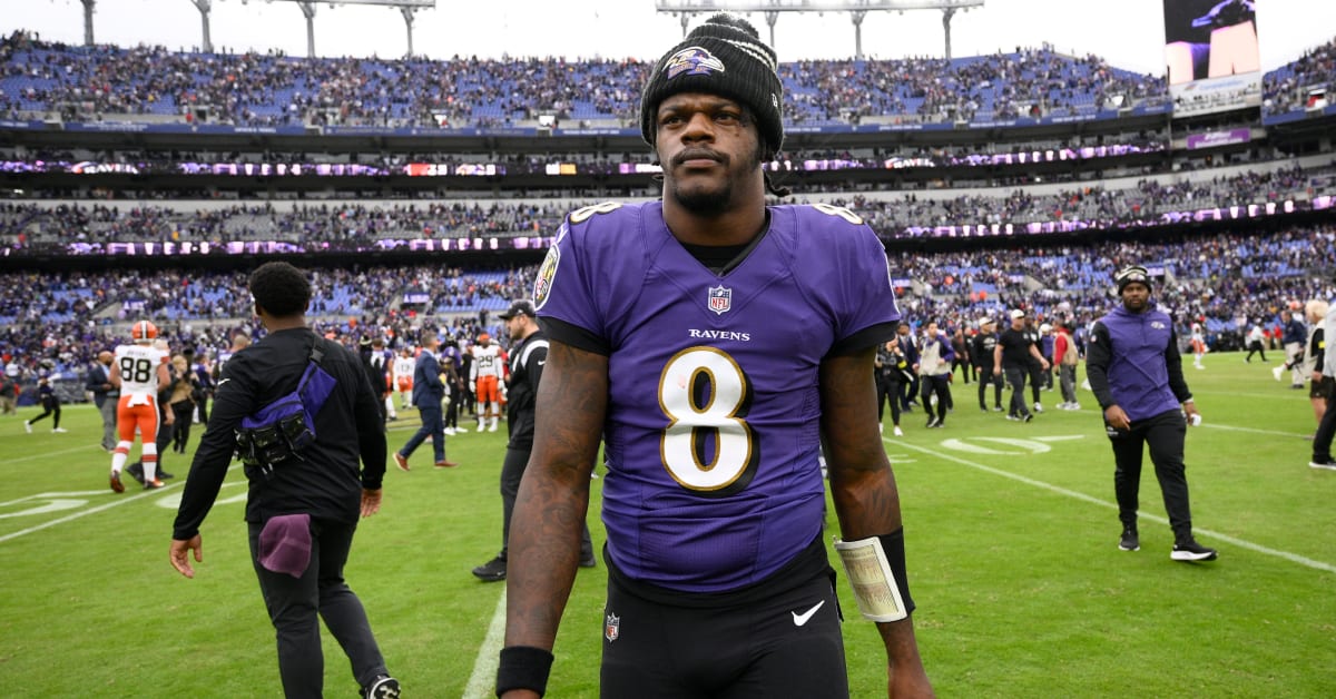Lamar Jackson’s contract negotiations prove why players need agents