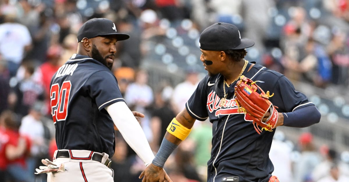 Braves News: Dereck Rodriguez gets the call, Braves fall 2-1, more -  Battery Power