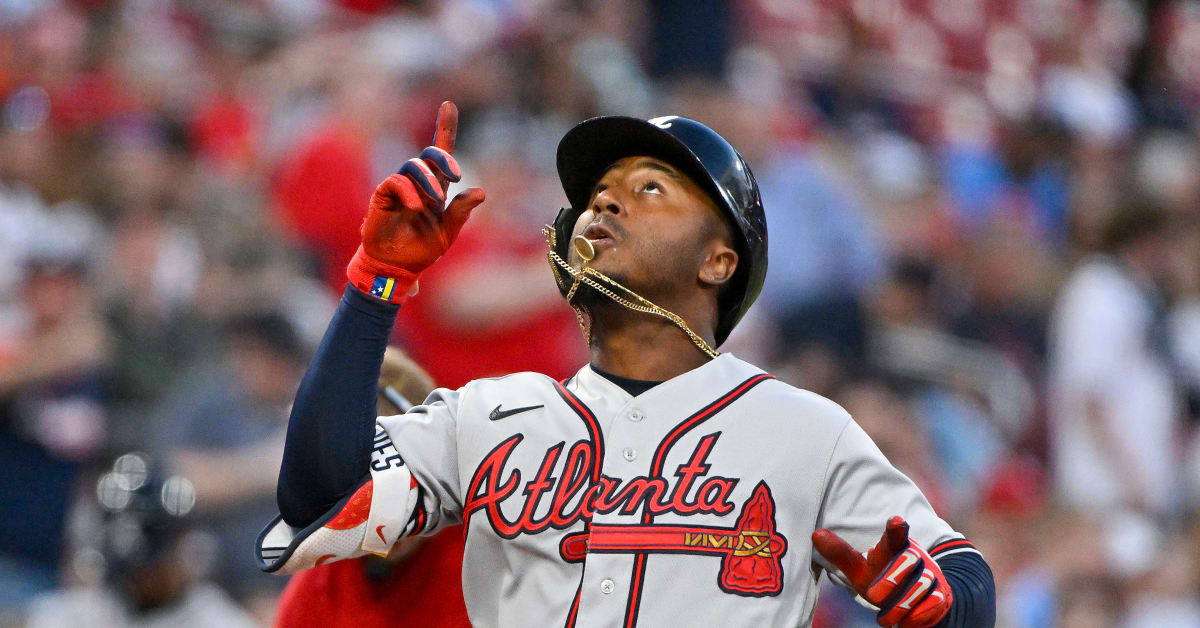 Ozzie Albies launches a solo home run to give the Braves an early lead over  the Marlins - BVM Sports