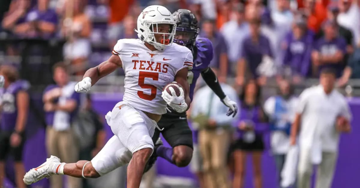 Bills may be eyeing Texas RB Bijan Robinson in draft