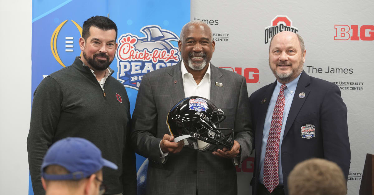 Ohio State Buckeyes Athletic Director Gene Smith Backs Head Football ...