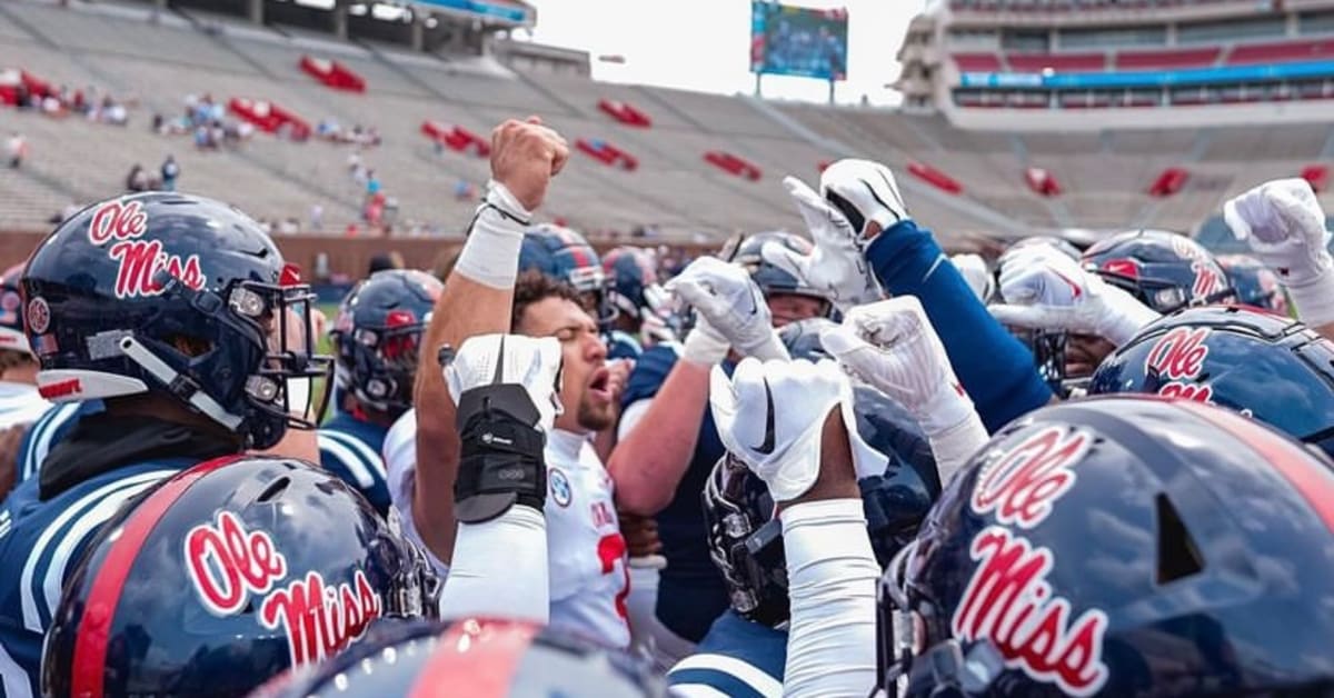 Notebook Ole Miss Rebels Red Team Edges Blue Team 5352 In Grove Bowl