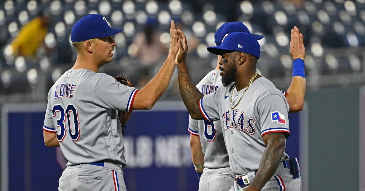 Houston Astros Chasing First-Place Texas Rangers in American League West -  Sports Illustrated Texas Rangers News, Analysis and More