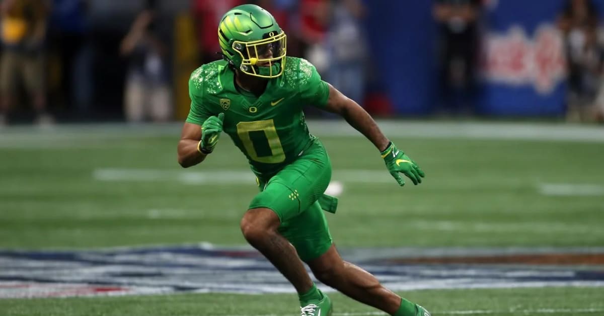 Duck Season: New England Patriots Select Oregon Cornerback Christian ...