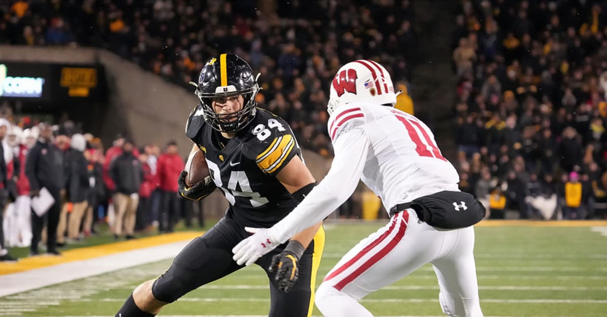 Detroit Lions select Iowa TE Sam LaPorta with No. 34 pick in second round  of NFL draft