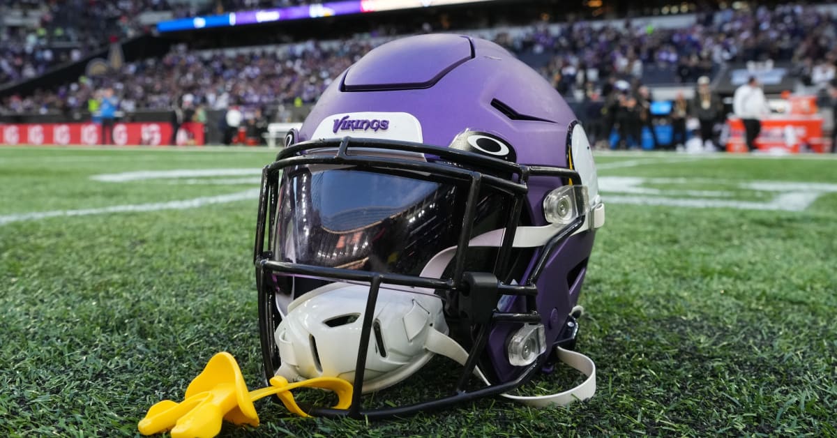 Vikings trade back again, pick up 2024 fifth in deal with Chiefs