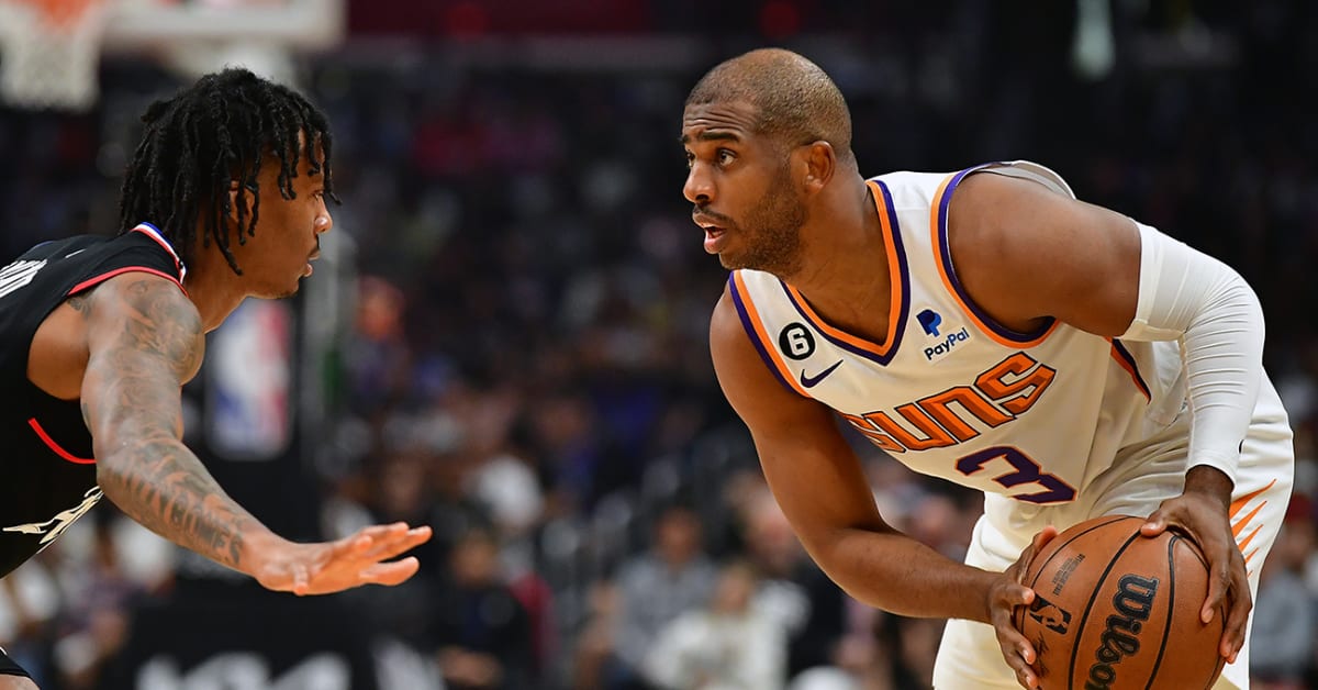 Charles Barkley Makes Suns Prediction Based on Chris Paul's Pregame Outfit