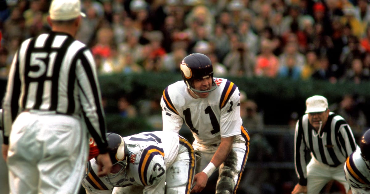 Former Minnesota Vikings Quarterback Joe Kapp Passes Away at the Age of 85  