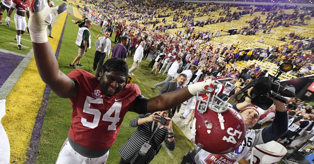 Dalvin Tomlinson - Football - University of Alabama Athletics