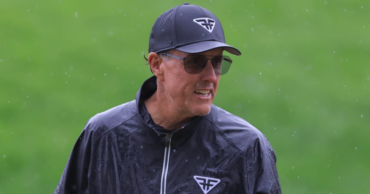 Why Phil Mickelson started using golf sunglasses - Sunglasses For Sport