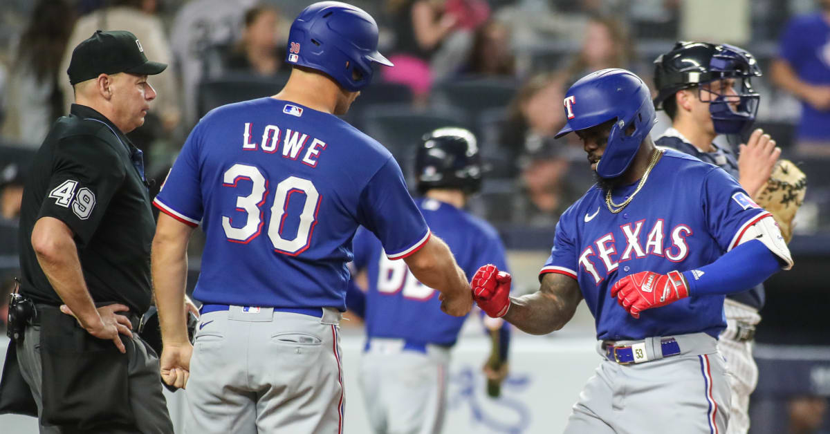 García's 2-run homer in the 10th lifts the Rangers over the struggling  Yankees 4-2