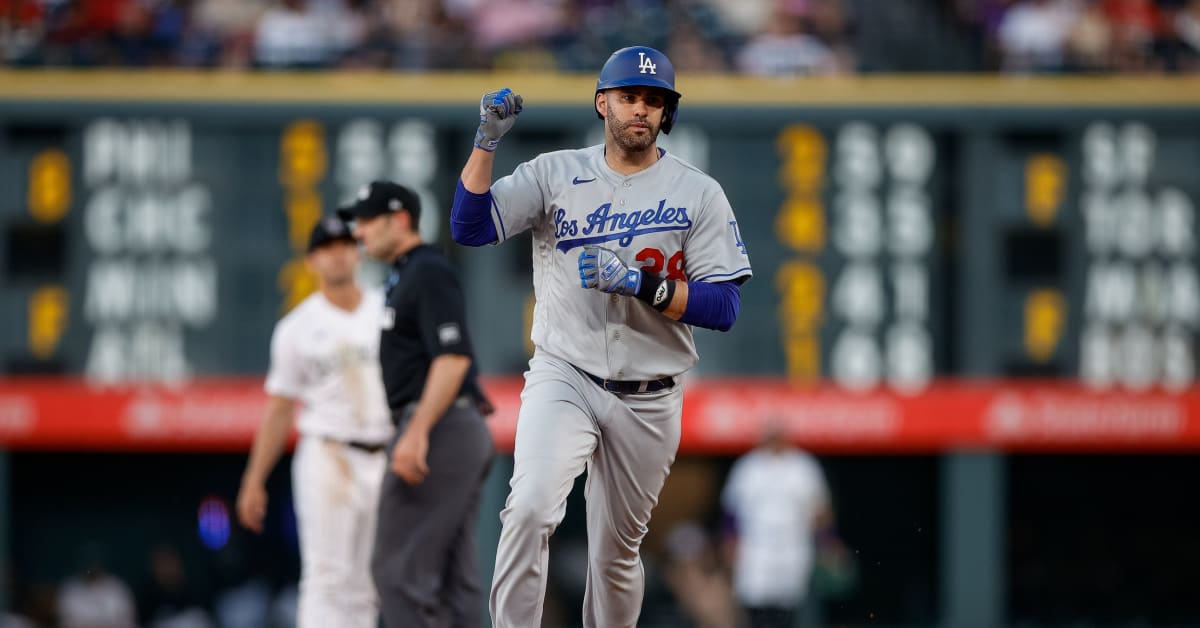 Dodgers fans bow down to JD Martinez reaching elite milestone as veteran  slugger's red-hot streak continues. The best free agent signing