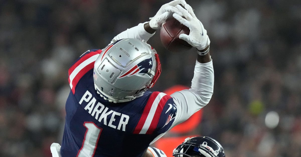 Patriots, DeVante Parker Reach Reported Three-Year Contract Extension