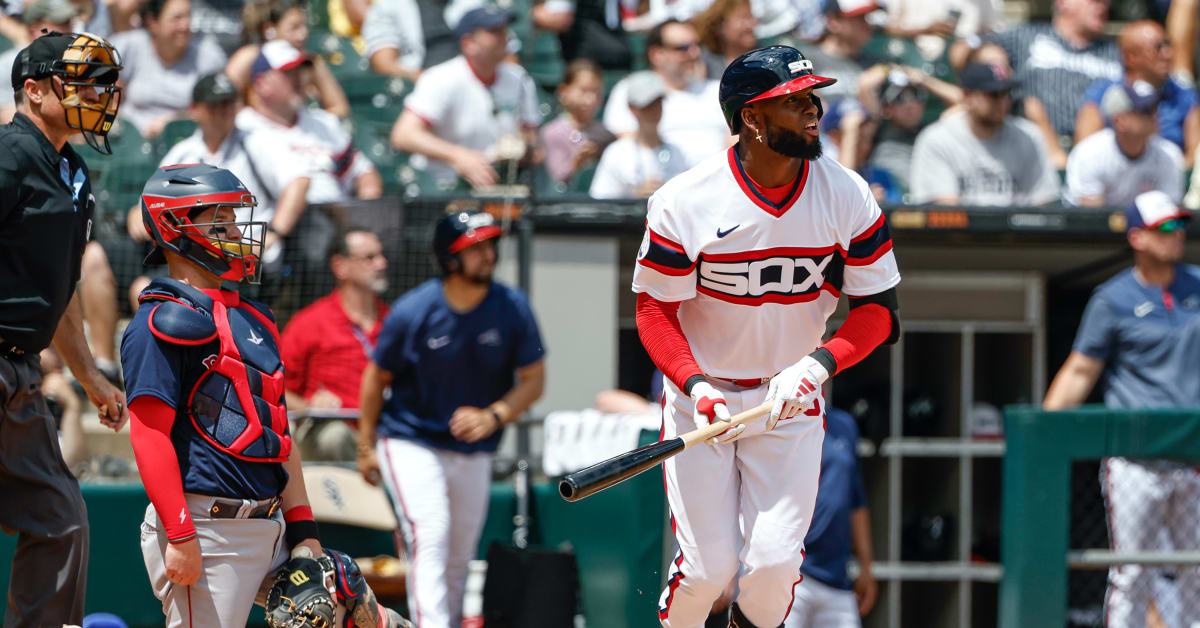 Luis Robert Jr.'s Home Run Derby Bat is a Thing of Beauty - On Tap Sports  Net