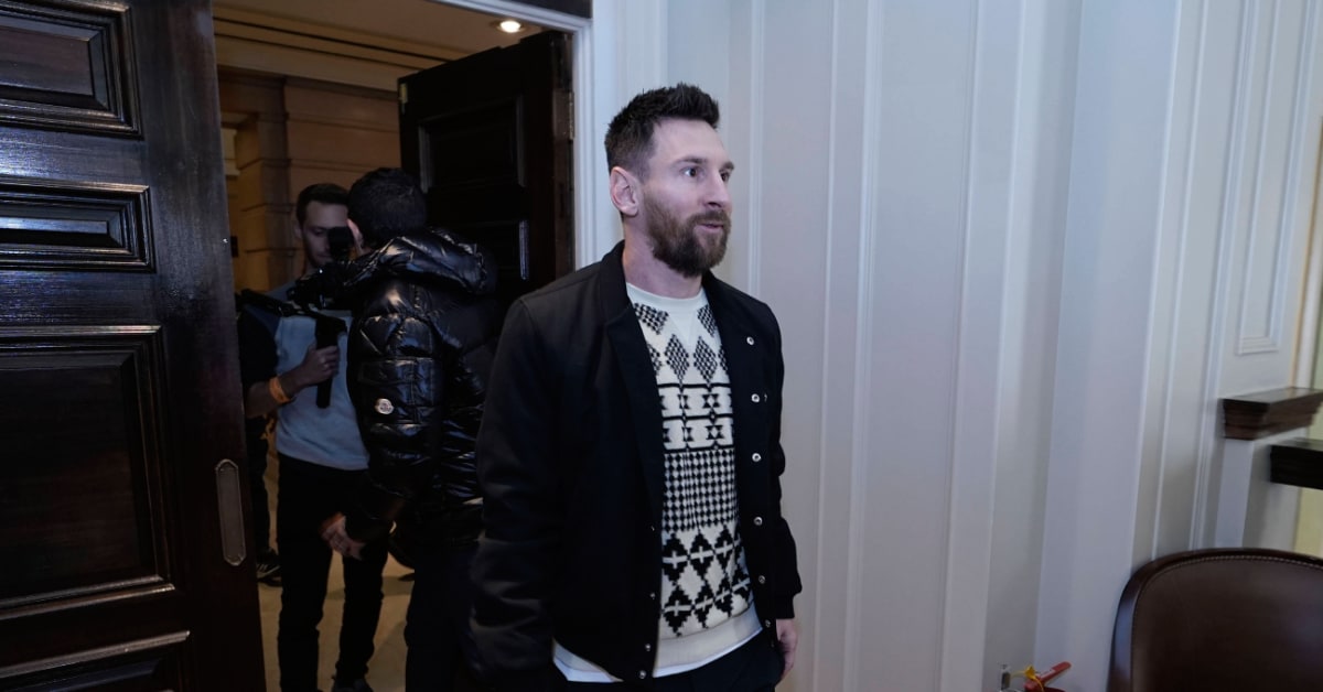 Lionel Messi Spotted At Publix Thursday And It Was Incredibly Relatable