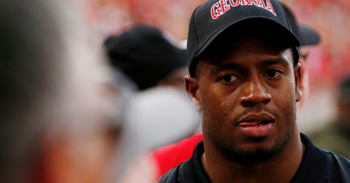 Nick Chubb Beats Out Christian McCaffrey as Top RB in ESPN NFL Poll