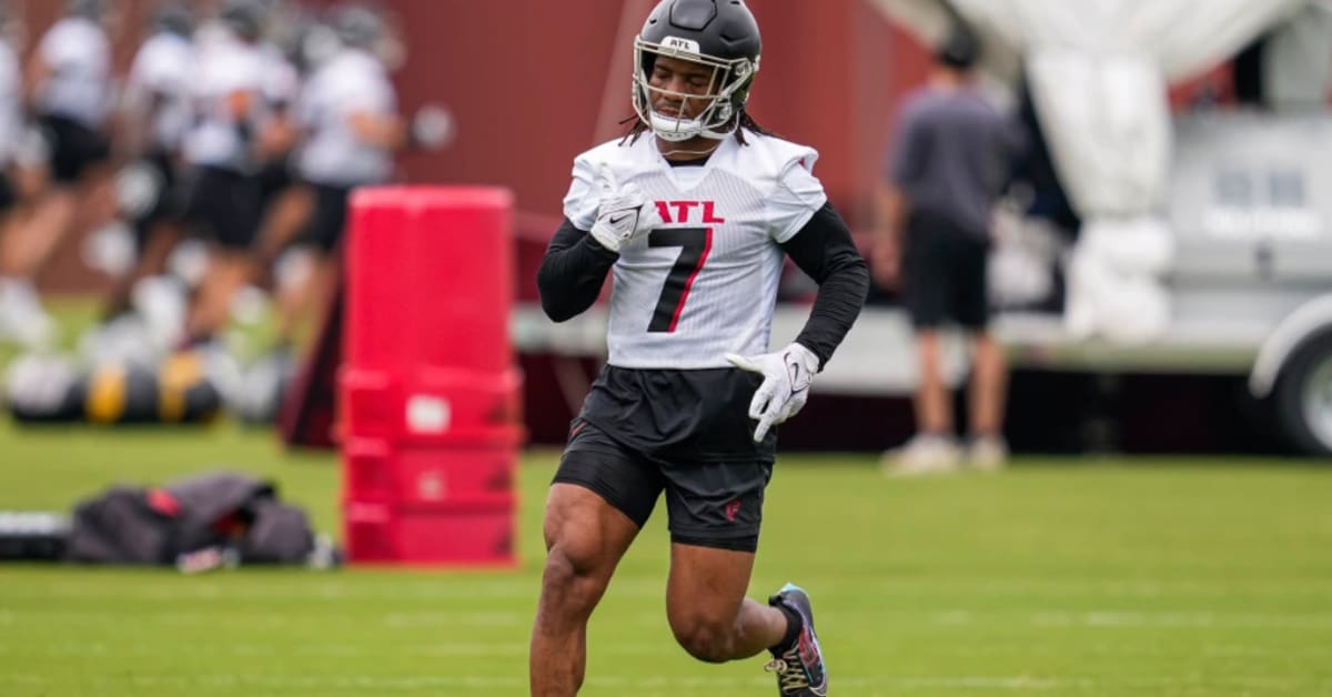 Fantasy Alert: Bijan Robinson Looks 'Better Than Advertised' at Falcons  Training Camp, News, Scores, Highlights, Stats, and Rumors