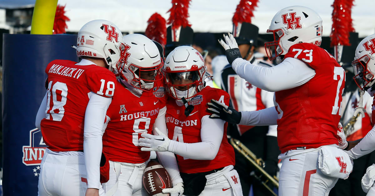 Texas vs. Houston Week 8: Way-Too-Early Staff Predictions