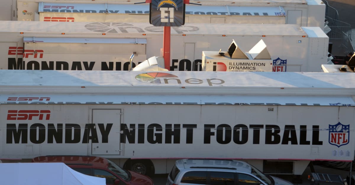 's Thursday Night Football: How Did It Look Last Night? – The TV  Answer Man!