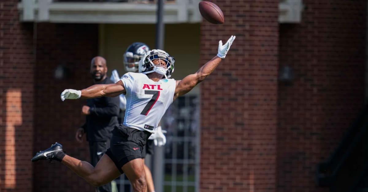 What Did Atlanta Falcons RB Bijan Robinson's Debut Usage Prove? - Sports  Illustrated Atlanta Falcons News, Analysis and More