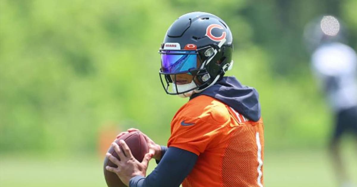 Sports bettors 'are very pro-Bears,' bullish on Fields' MVP odds ahead of  2023 season