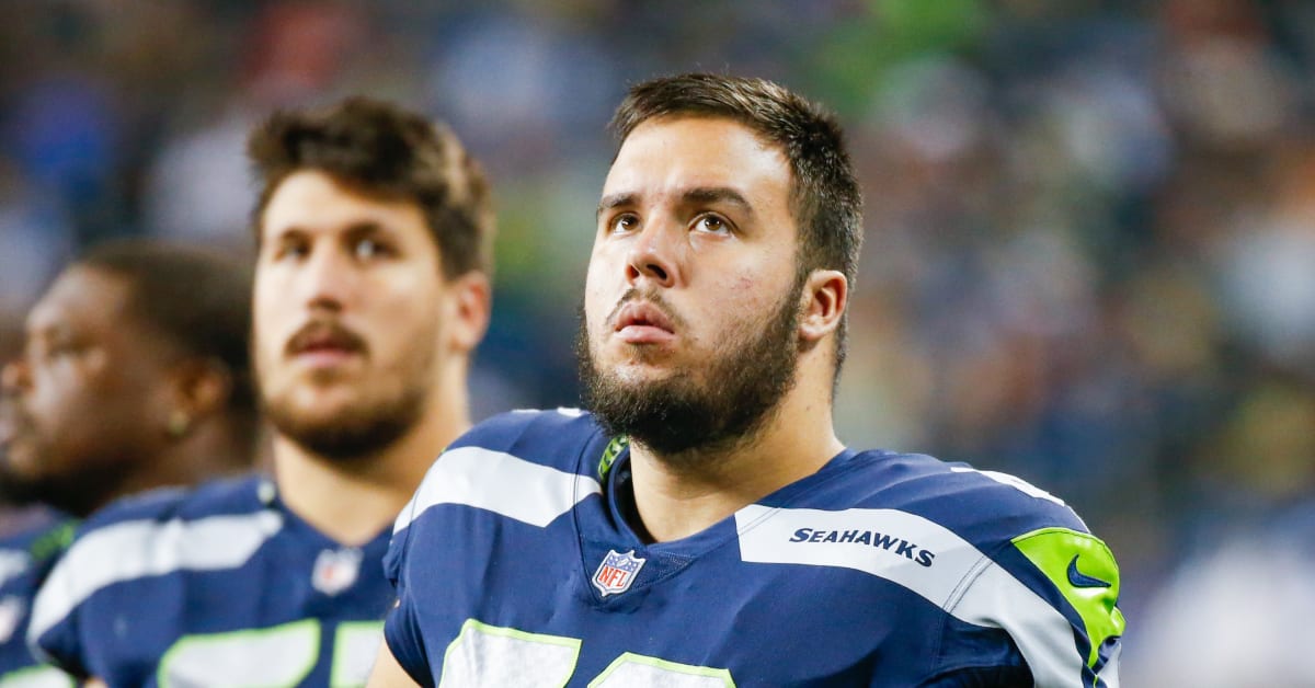 Seahawks 90-Man Roster Rundown: Damien Lewis - Sports Illustrated Seattle  Seahawks News, Analysis and More