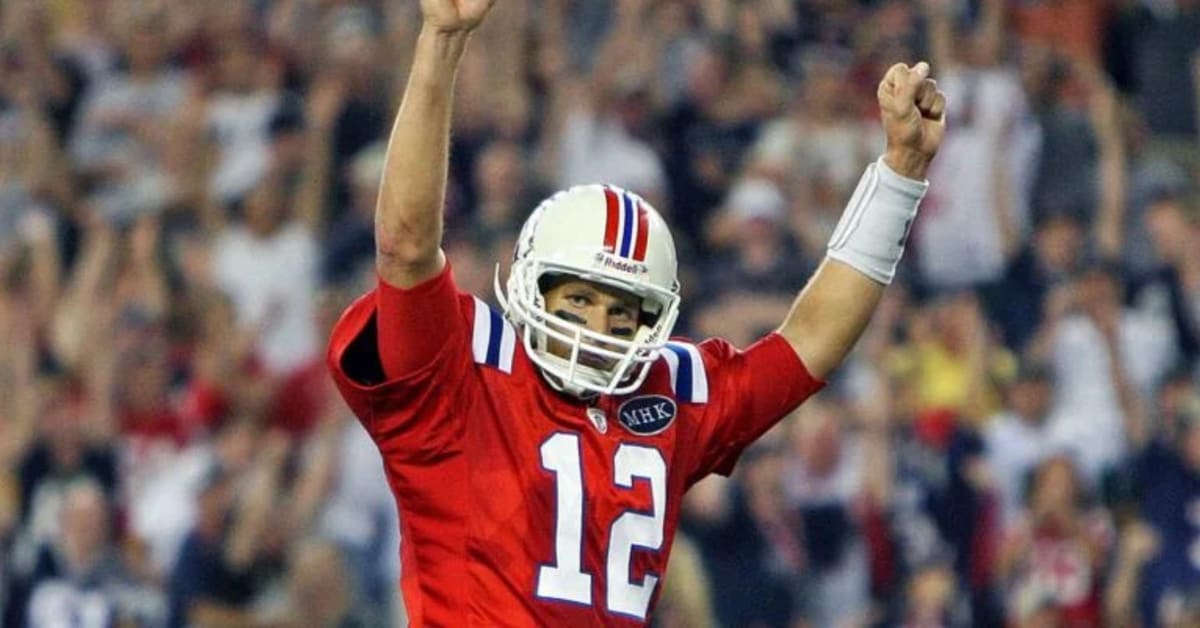 Throwback takeover ensues before Patriots revert back to red jerseys vs.  Lions