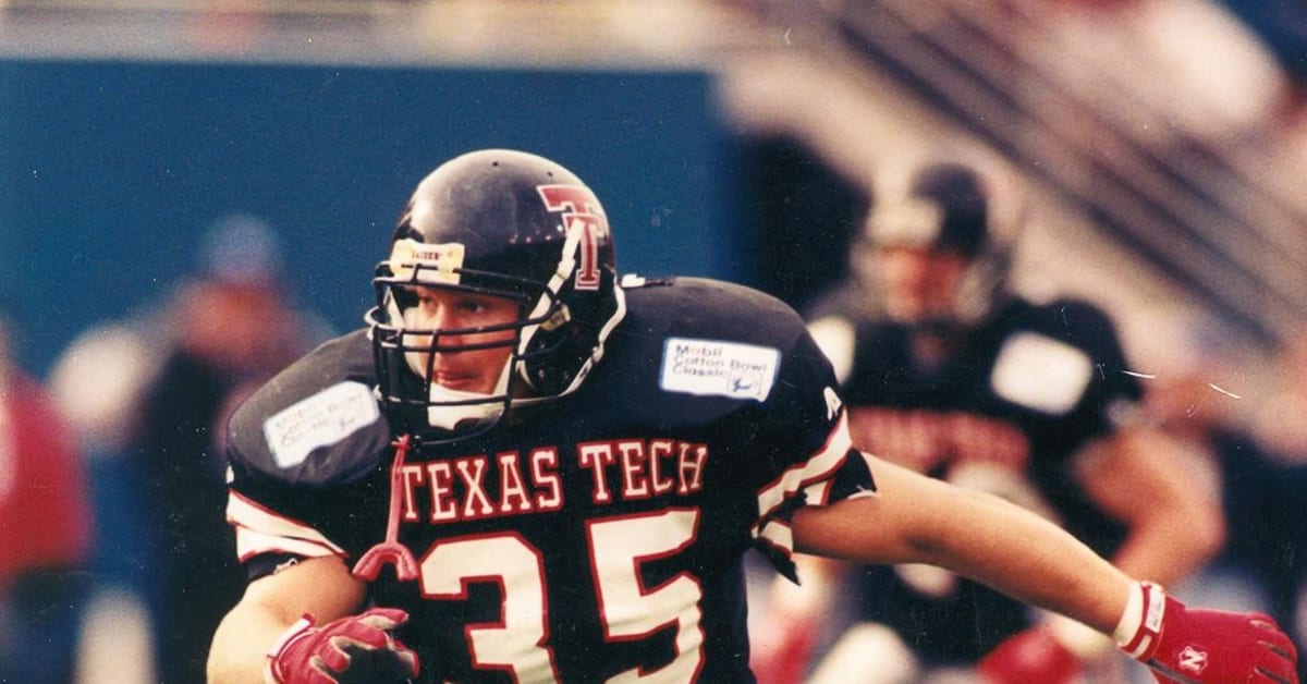 Zach Thomas named to Pro Football Hall of Fame class - Texas Tech Red  Raiders