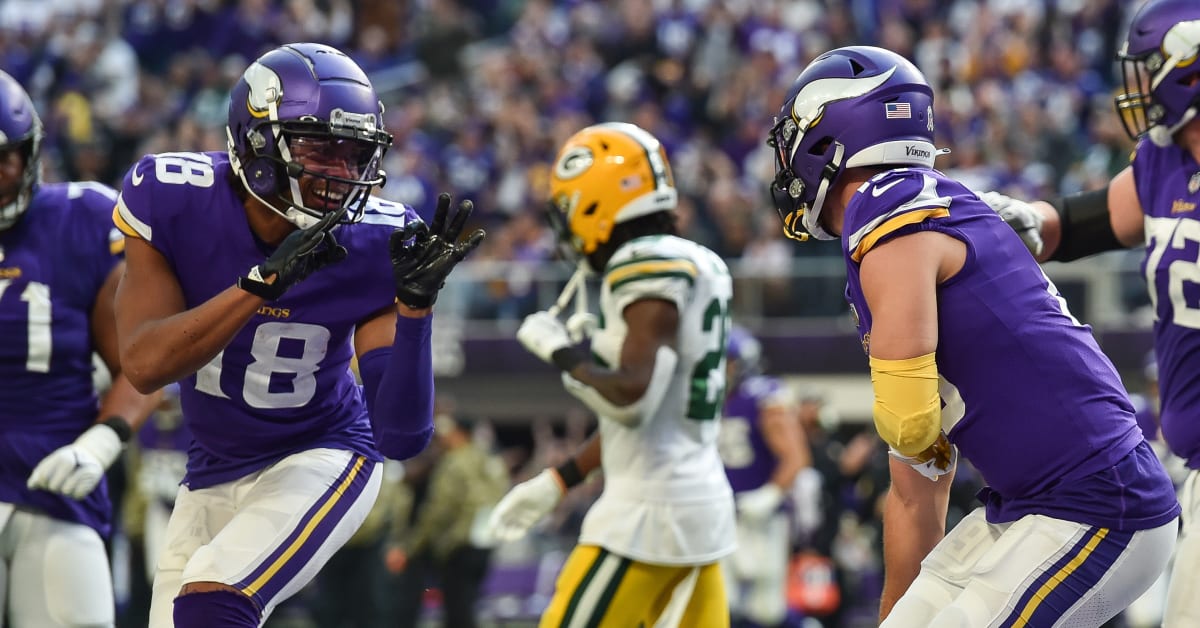 Justin Jefferson leads all players in Pro Bowl fan voting. Does he have an  MVP case? - Sports Illustrated Minnesota Vikings News, Analysis and More