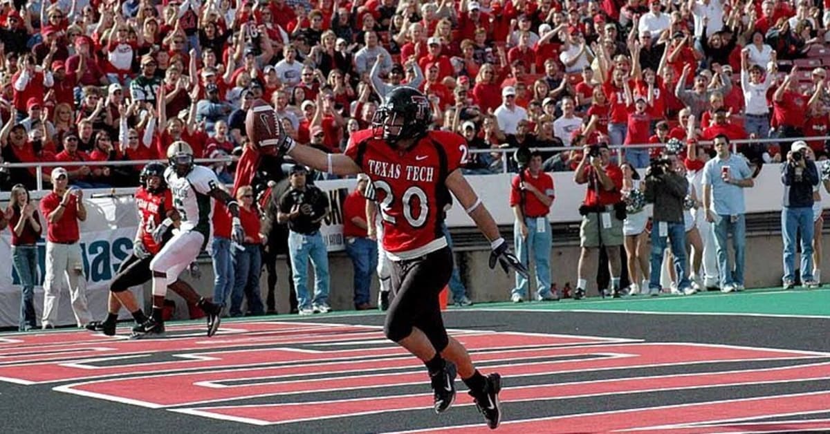 Patrick Mahomes Texas Tech Red Raiders Unsigned Black, 45% OFF