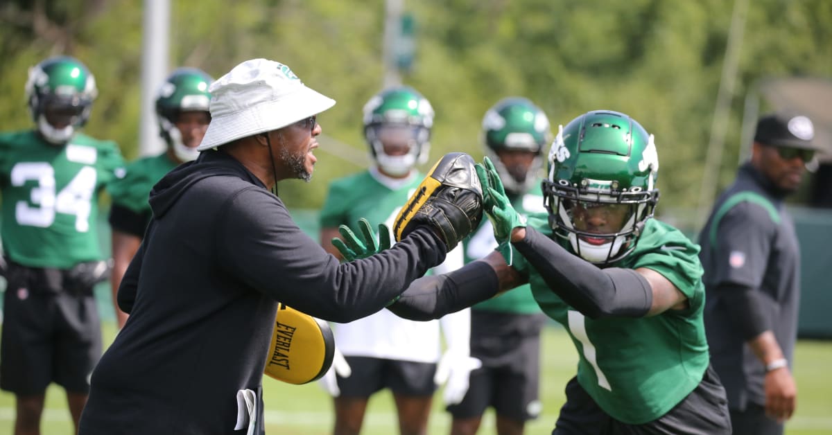 Look: Marquise Copeland Flashes Super Bowl Ring - All Bearcats