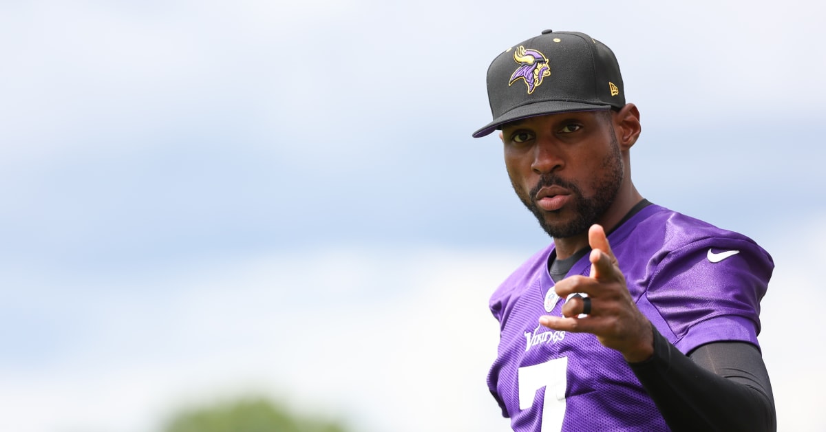 Vikings Injury Report: Hicks, Dantzler miss practice on Tuesday - Sports  Illustrated Minnesota Sports, News, Analysis, and More