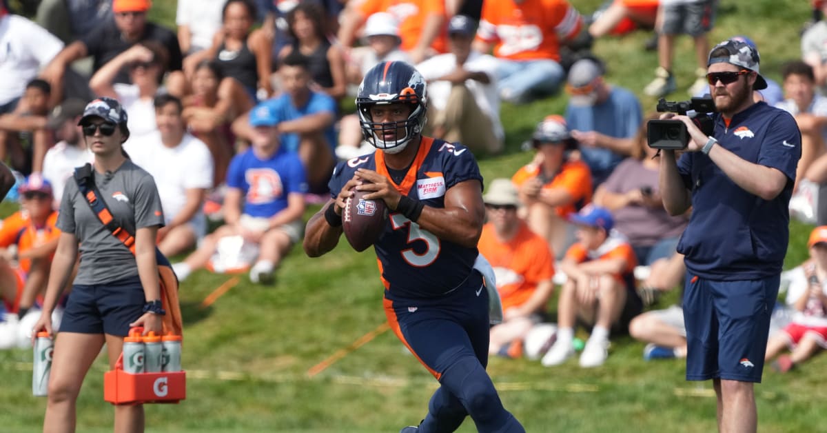 Denver Broncos Training Camp  Day 17: Russell Wilson Hints at What's in  Store - Sports Illustrated Mile High Huddle: Denver Broncos News, Analysis  and More