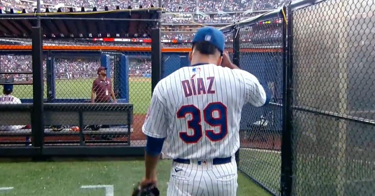 Team Puerto Rico honors Edwin Diaz with jersey in its bullpen - ESPN Video