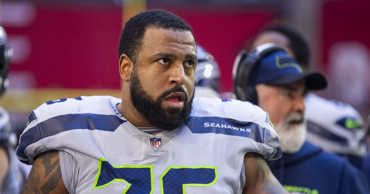 Jets sign Pro Bowl OT Duane Brown to replace Mekhi Becton after injury