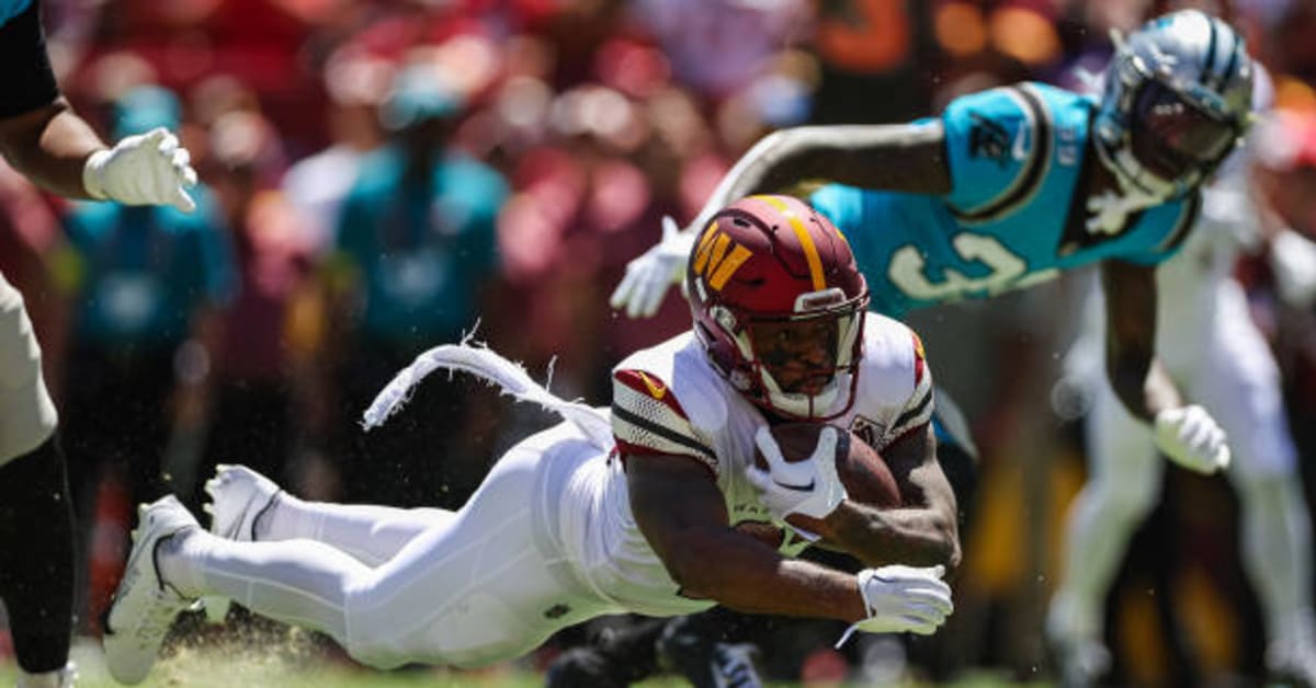 Washington Commanders running back Jonathan Williams (41) runs during an  NFL football game against the Carolina Panthers, Saturday, Aug. 13, 2022 in  Landover. (AP Photo/Daniel Kucin Jr Stock Photo - Alamy