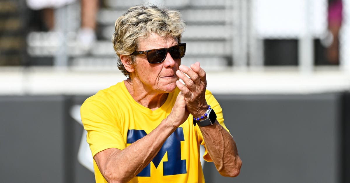 Michigans Carol Hutchins To Retire With Most Ncaa Softball Wins Sports Illustrated 