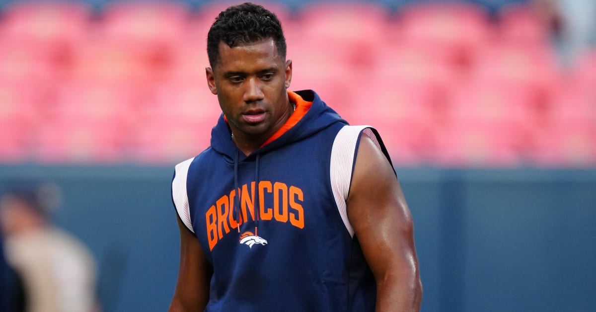 Denver Broncos Won't Have to Re-Set QB Market on a Russell Wilson Extension  - Sports Illustrated Mile High Huddle: Denver Broncos News, Analysis and  More