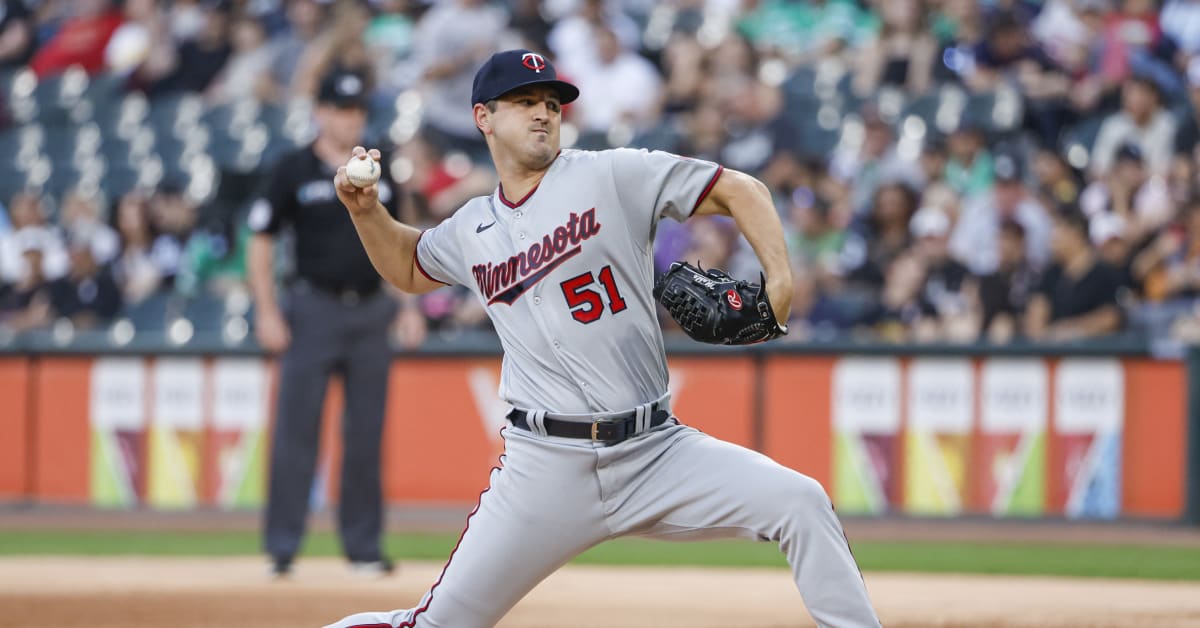 Twins' Tyler Mahle leaves game against Royals with shoulder fatigue - The  Athletic