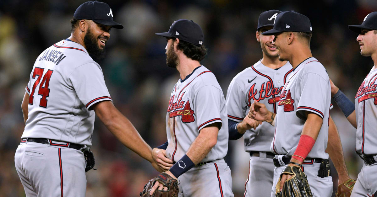 Braves Leap Mets With Win Over Mariners, Lead NL East For First Time In ...