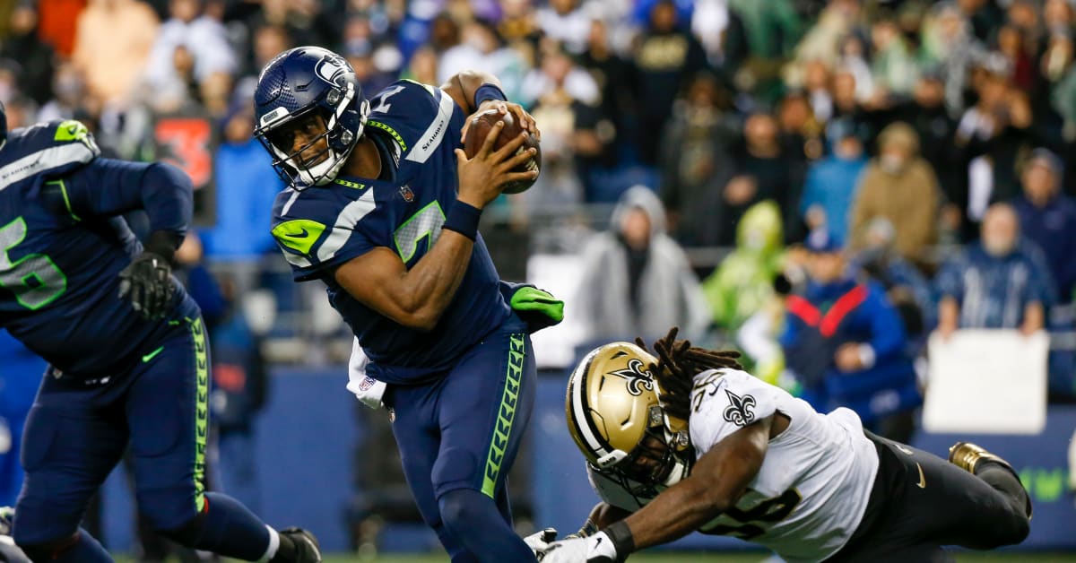 New Orleans Saints 13 vs 10 Seattle Seahawks summary: score