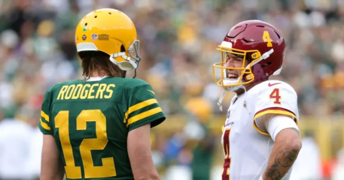 Landover, Md, United States. 23rd Oct, 2021. Sunday, October 23, 2022;  Landover, MD, USA; Green Bay Packers quarterback Aaron Rodgers (12) passes  the ball during an NFL game against the Washington Commanders