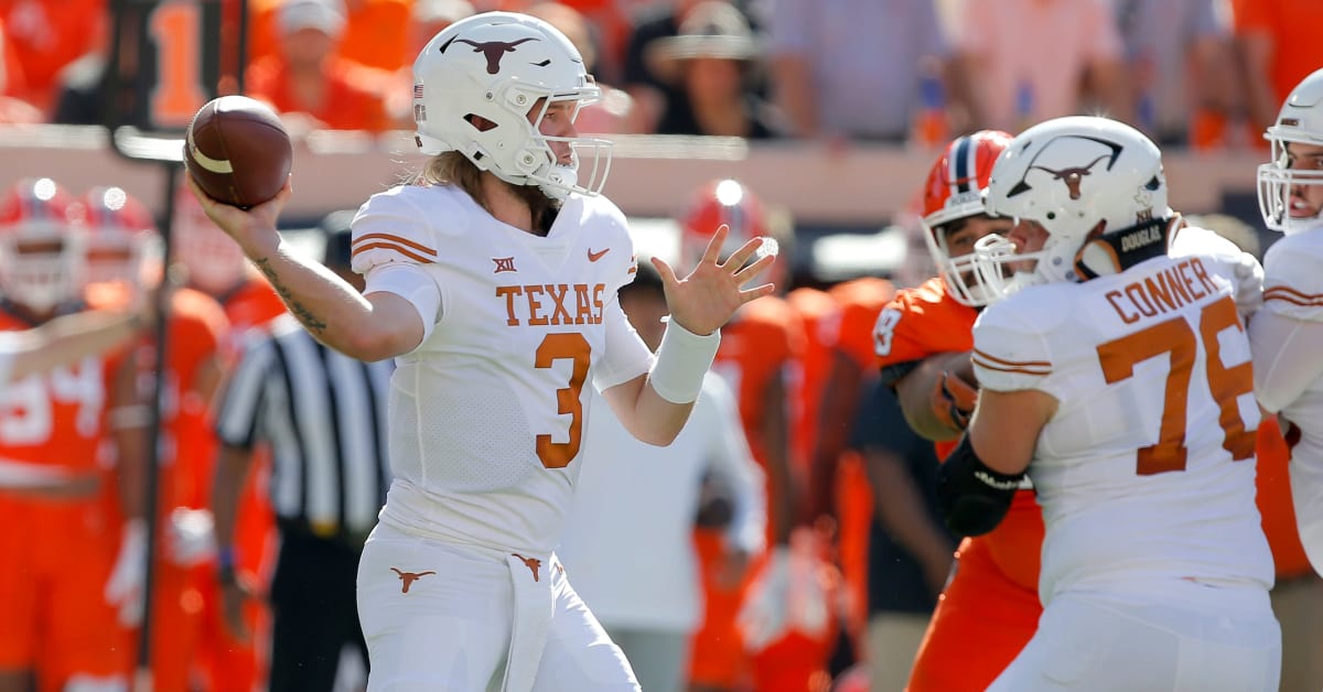 Arlington, Texas, USA. 1st Dec, 2018. Texas Longhorns quarterback