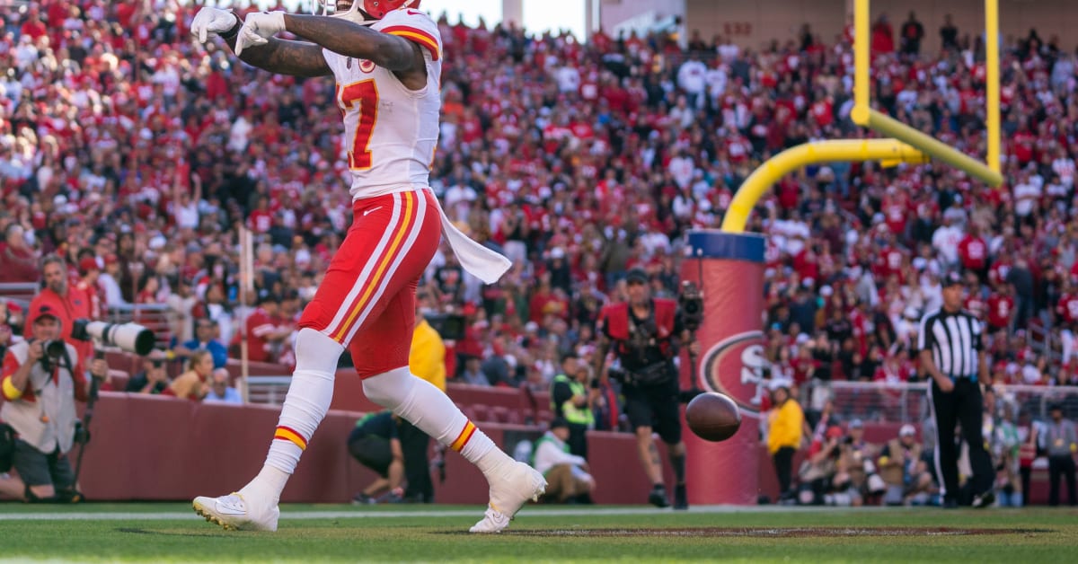 KC Chiefs Activate Mecole Hardman From Injured Reserve List - Sports  Illustrated Kansas City Chiefs News, Analysis and More