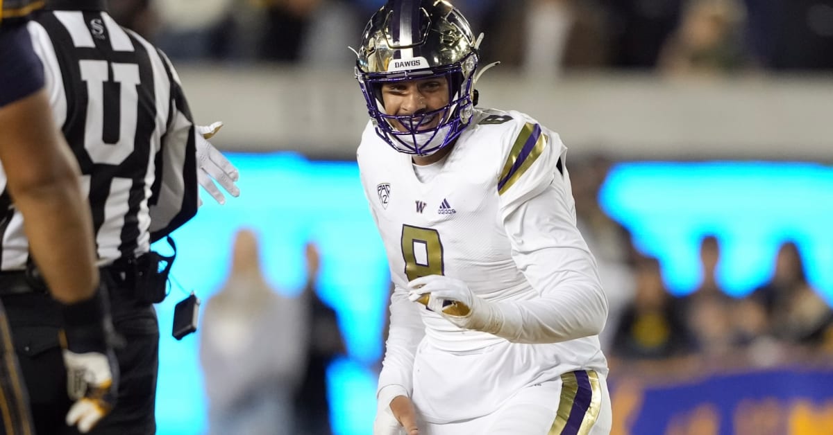 Huskies Dress for Success with New Uniforms - Sports Illustrated Washington  Huskies News, Analysis and More