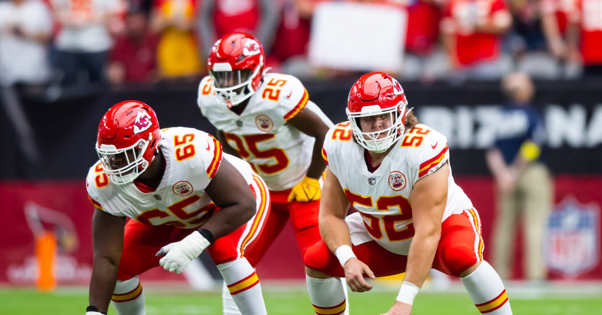 KC Chiefs 2023 Roster Preview Interior Offensive Linemen Entering