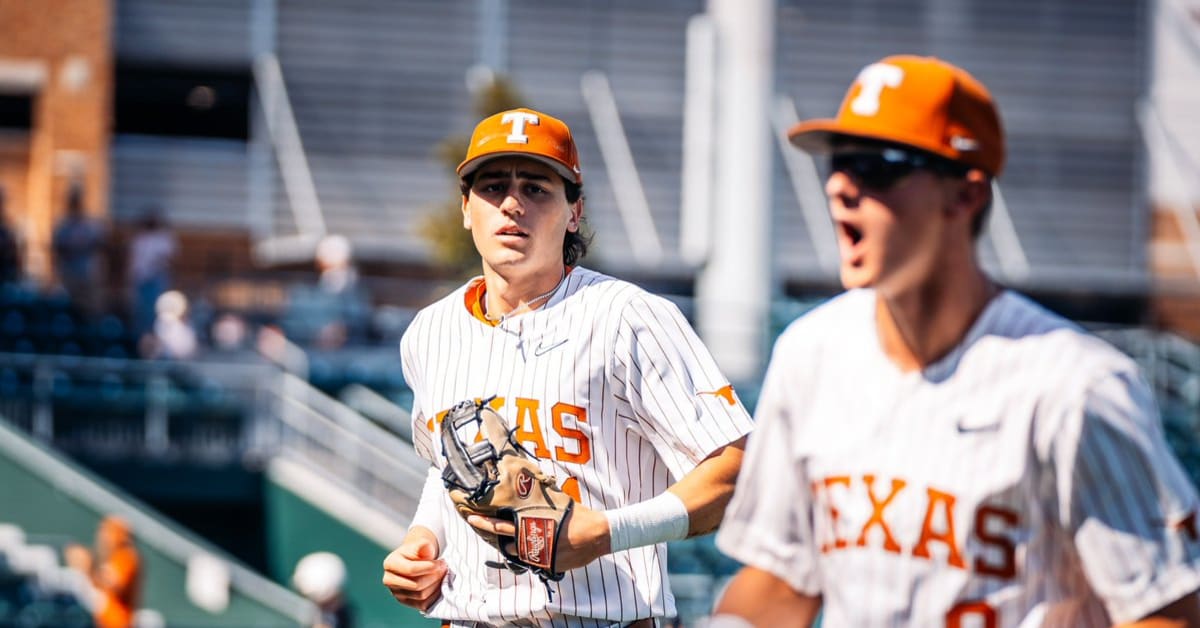 Texas Longhorns Impress With 18-5 Win Over Houston Cougars in Fall Ball  Opener - Sports Illustrated Texas Longhorns News, Analysis and More