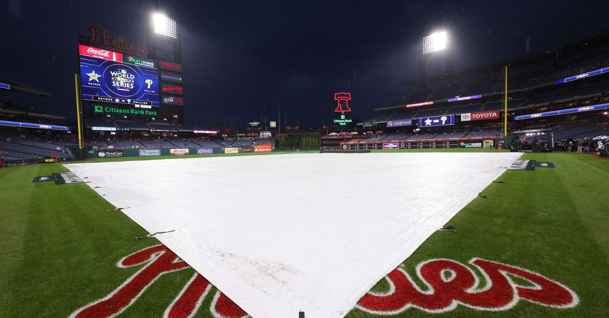 Game 3 of World Series rained out, will be played Tuesday on Sportsnet